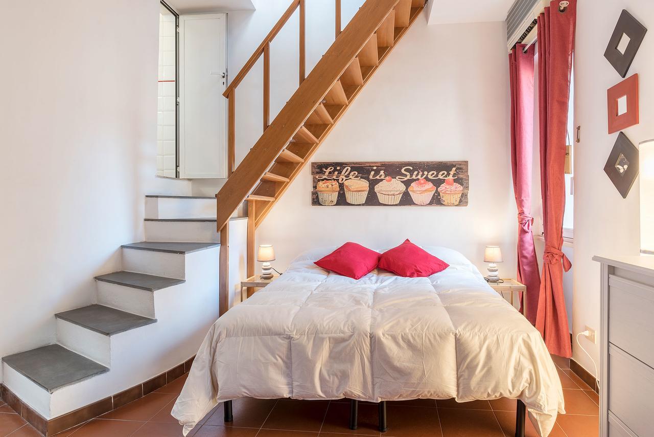 Penthouse With Terrace In The Heart Of Rome Apartment Exterior photo